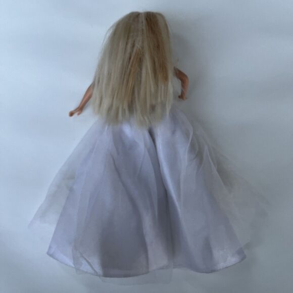 Mattel Princess Bride Barbie 2000 Musical Chimes Works! - Picture 2 of 5